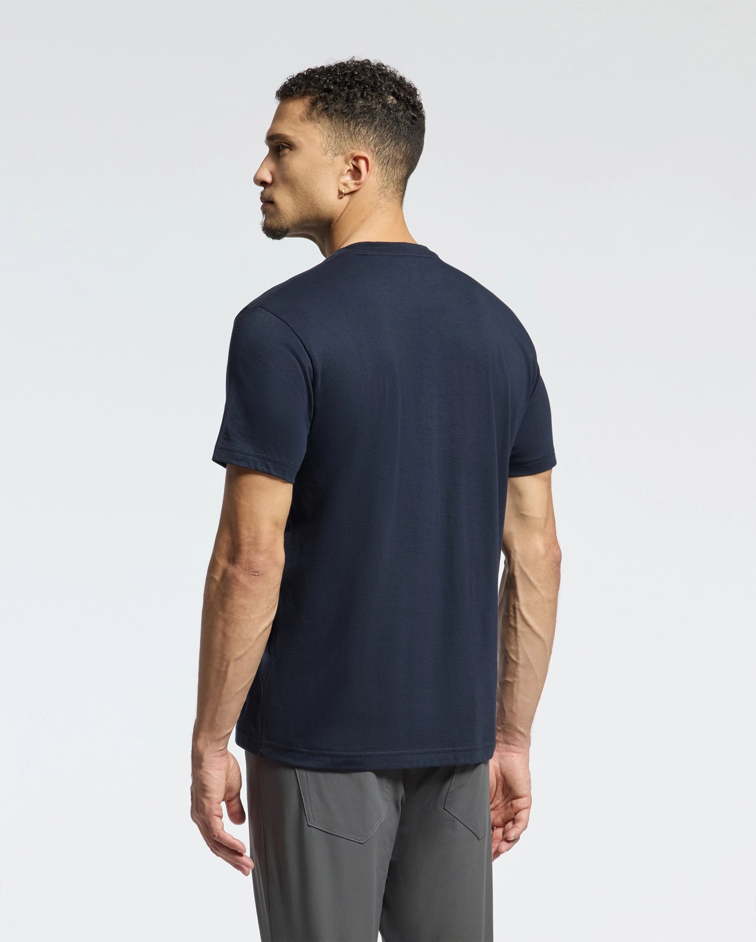 MENS CLASSIC V NECK TEE - B6U100ARPC - Image 5