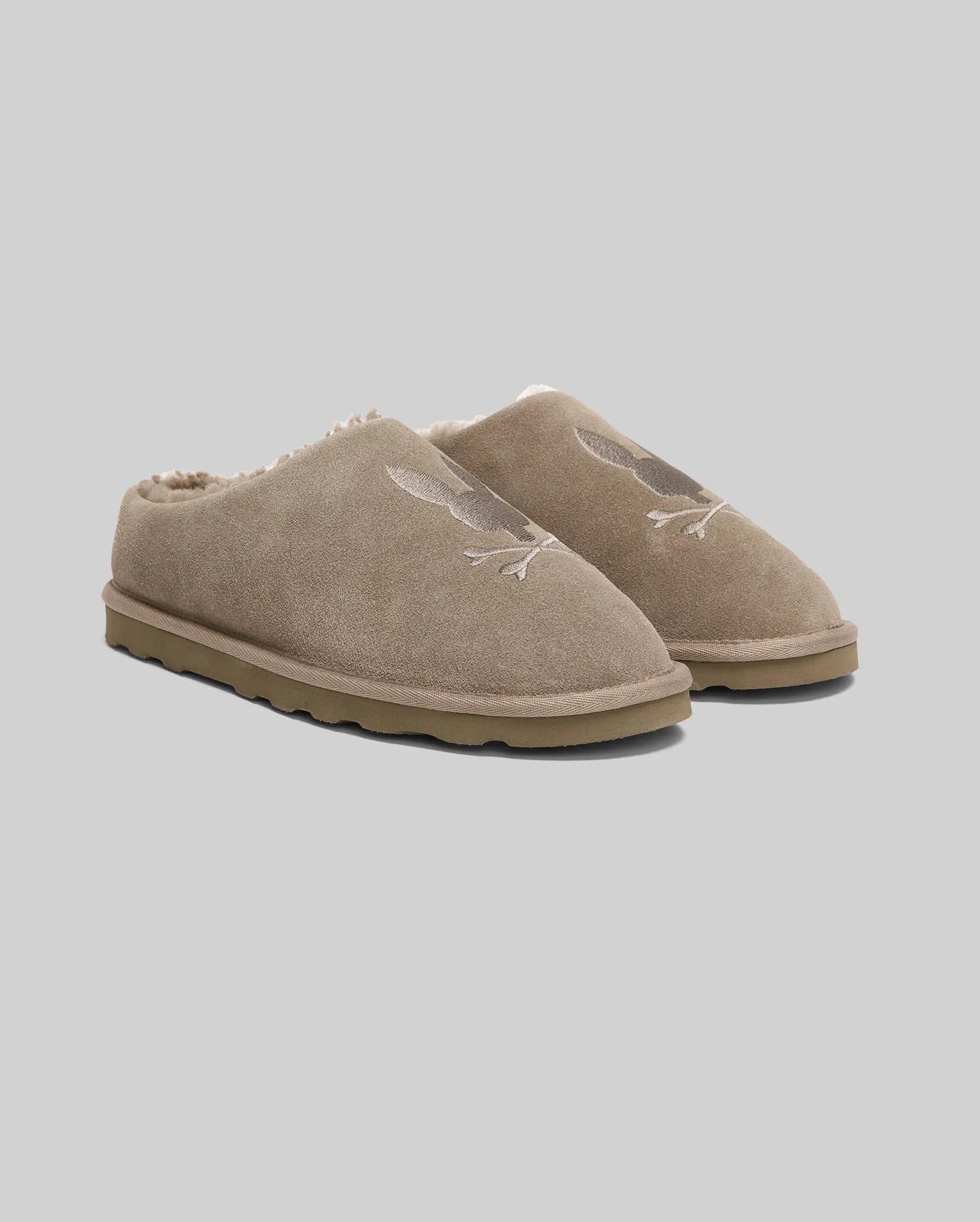 MENS SUEDE SHERPA BUNNY SLIPPER - MO1600002
