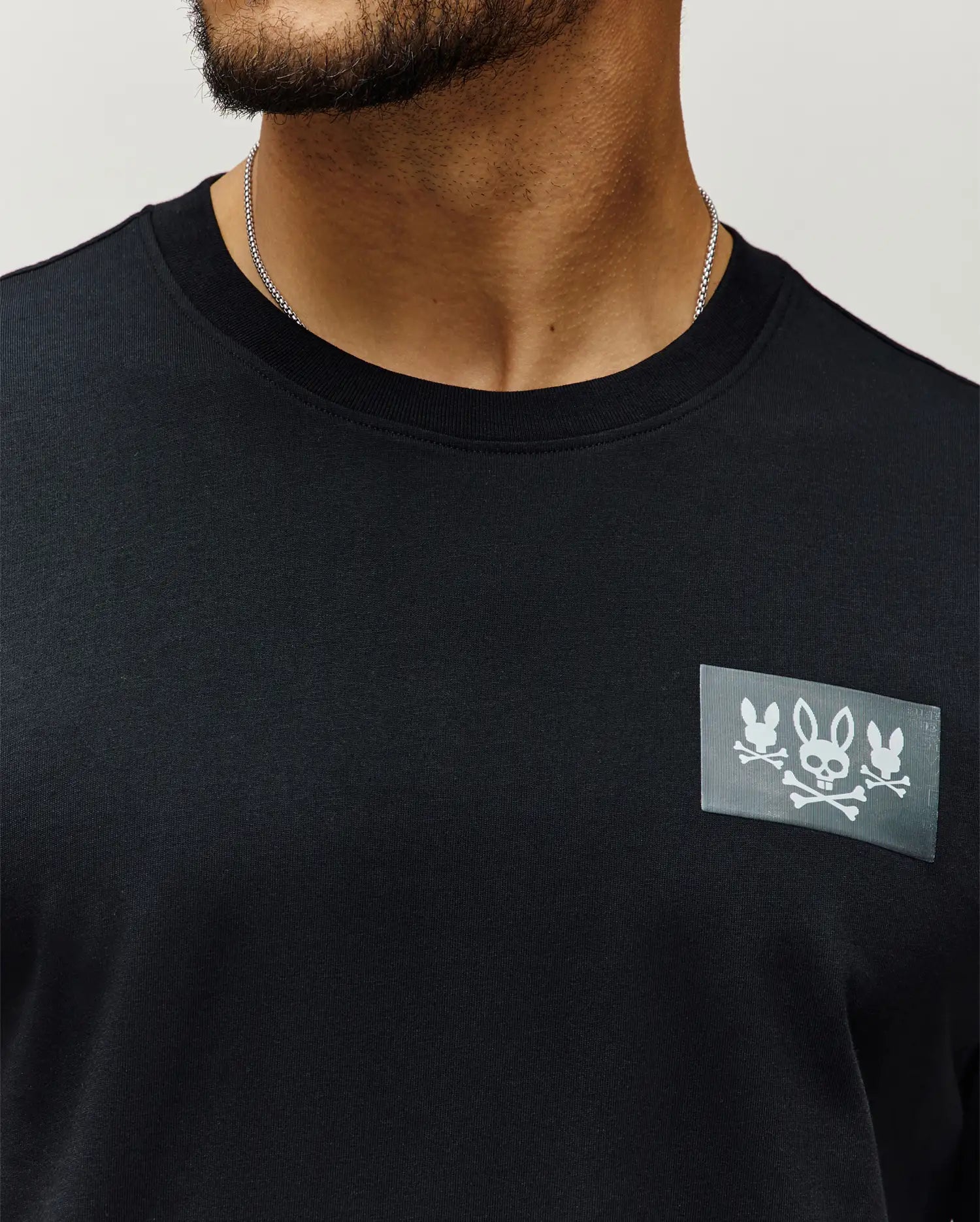 MENS JARVIS CHEST GRAPHIC TEE - MT0200335 - Image 3