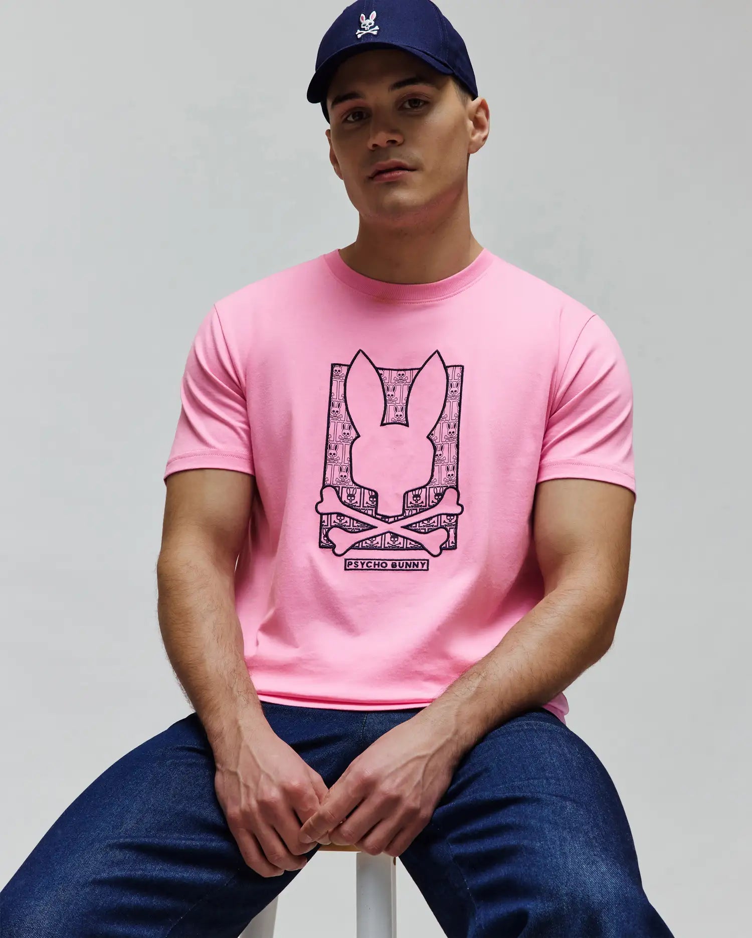 MENS KEON EMBROIDERED GRAPHIC TEE - MT0200403 - Image 4