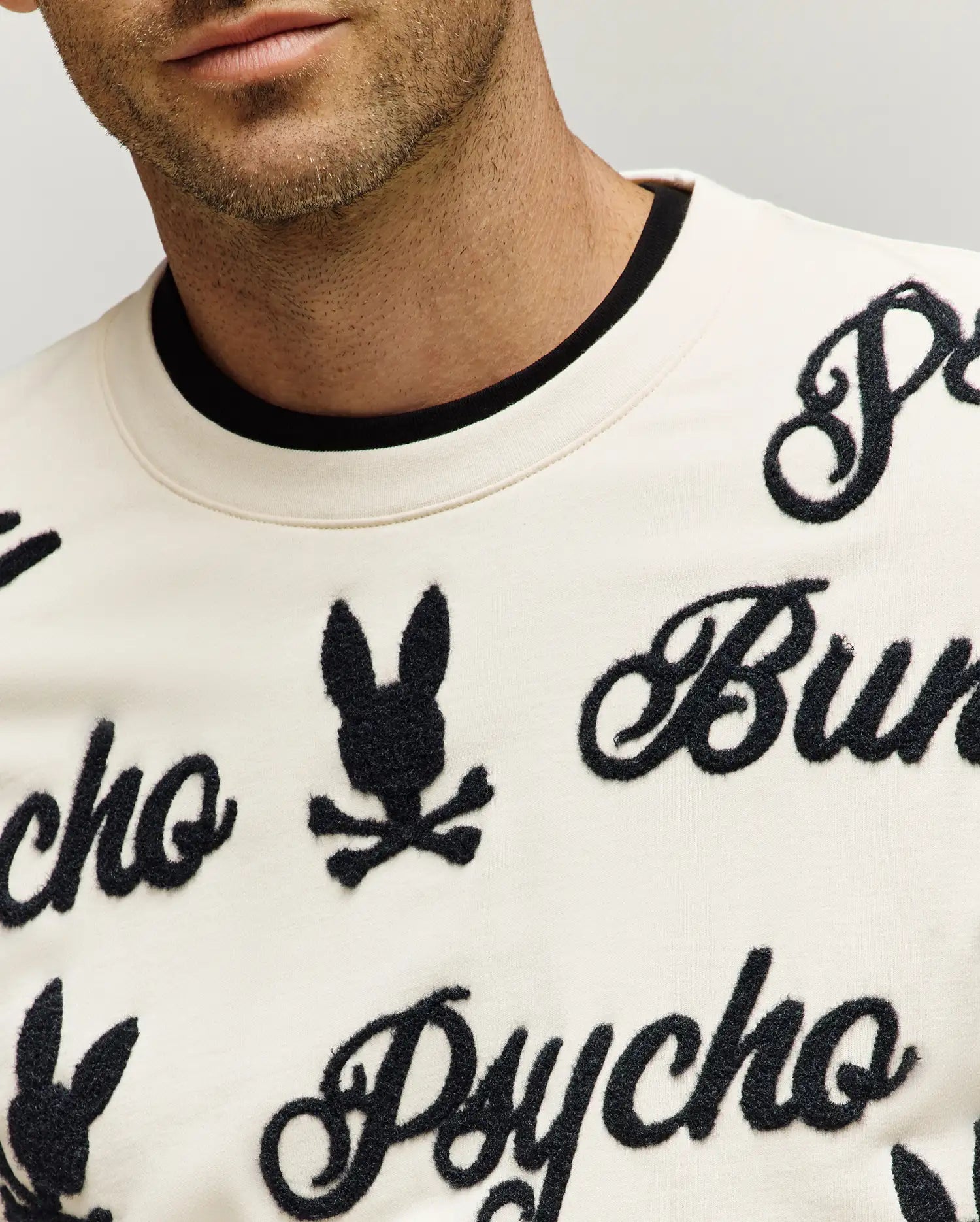 MENS SKYLAR ALL OVER FUZZY CREW - MT0500104 - Image 3