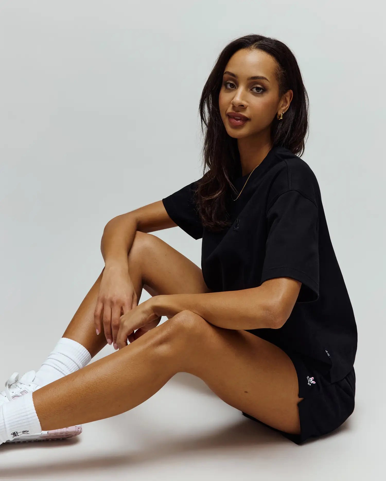 WOMENS OLIVIA FLEECE SHORT - WB0900003 - Image 3